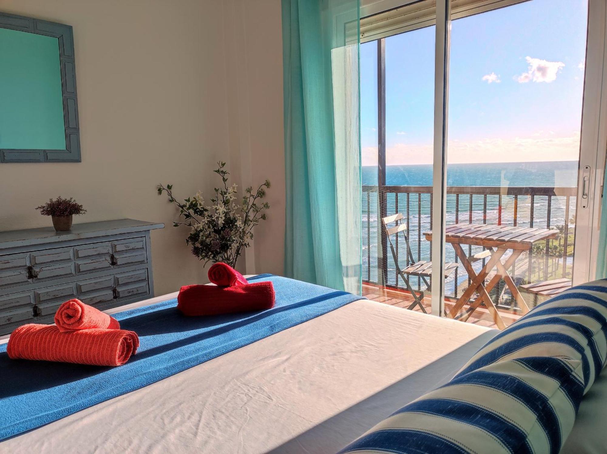 Apartamento Mar Azul, Primera Linea De Playa Ситио-де-Калаонда Экстерьер фото
